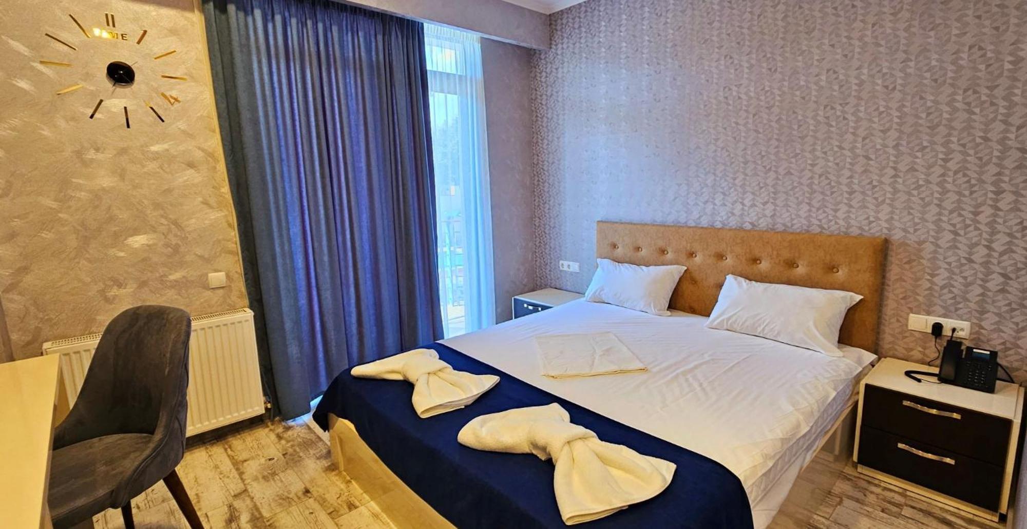Sierra Hotel Тбилиси Экстерьер фото