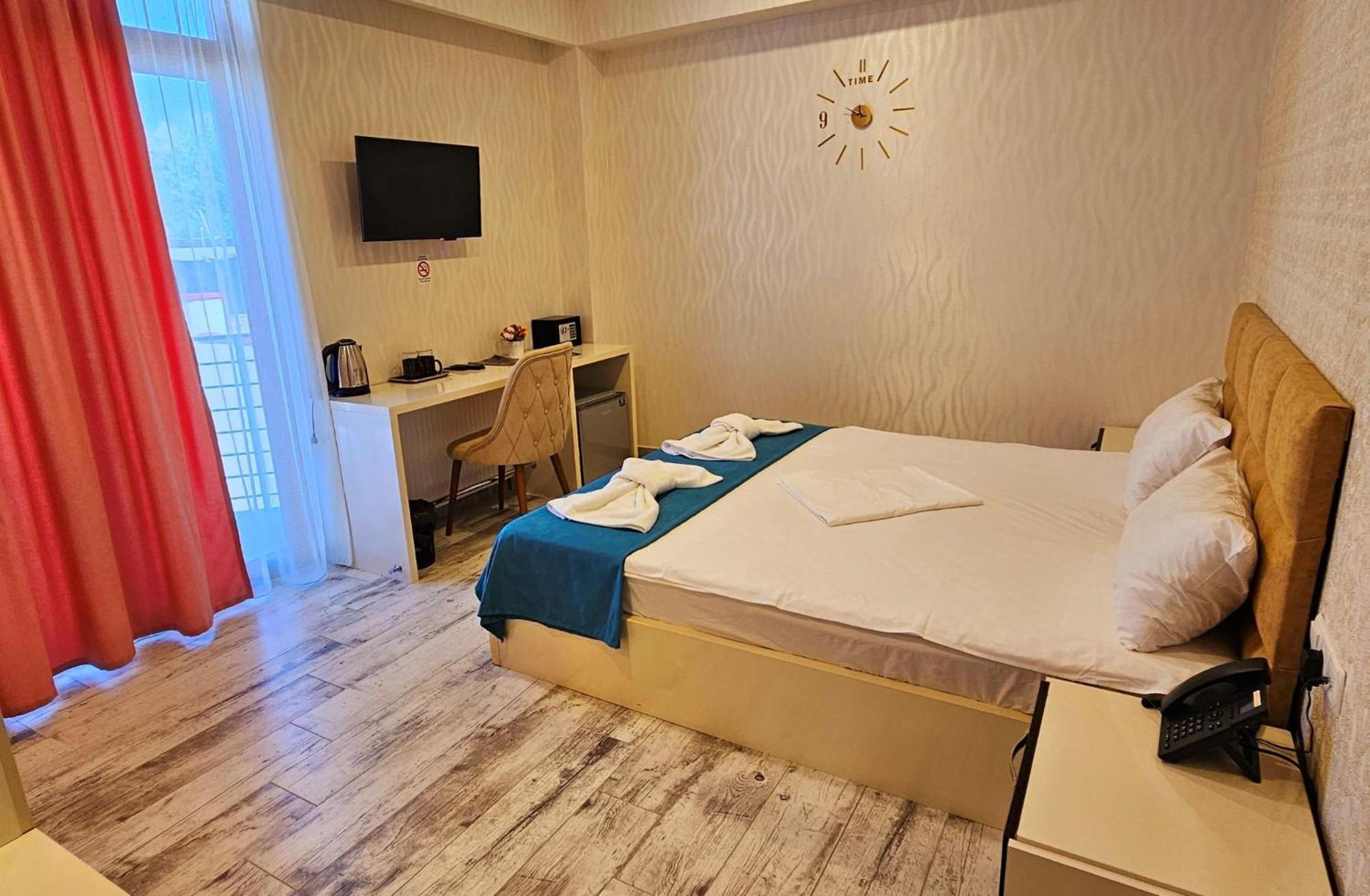 Sierra Hotel Тбилиси Экстерьер фото